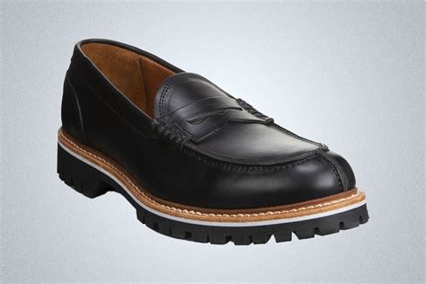 hard soled shoes for men.